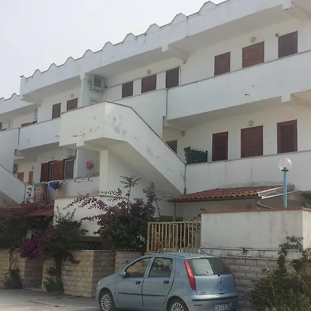 Holiday home Leonarda Foce Varano