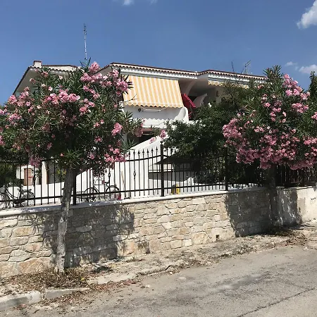 Leonarda * Foce Varano